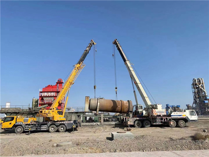 岫岩吊车随车吊出租使用场景介绍